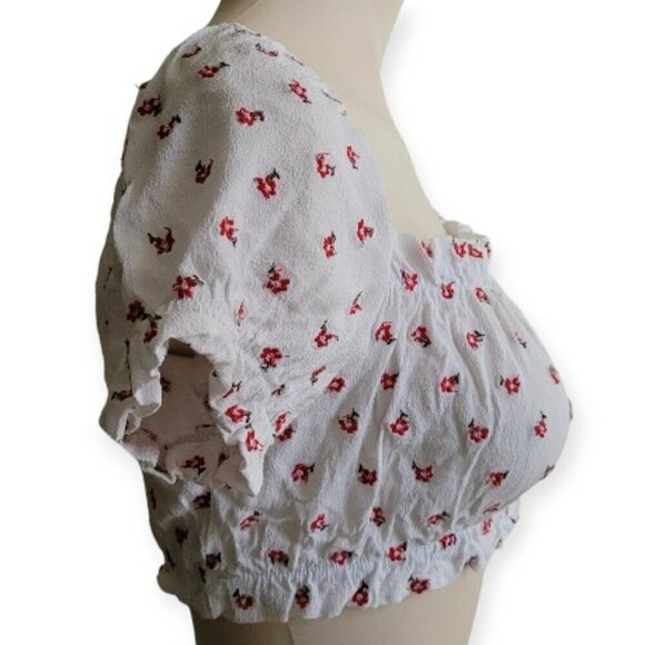 John Galt Brandy Melville white/red Mira embroidered milkmaid crop in XS/S EUC - Picture 3 of 7